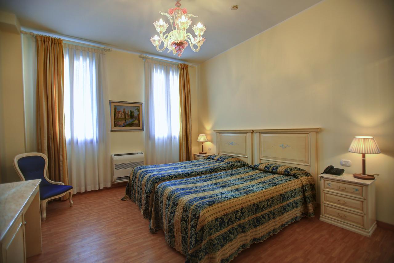 Hotel Villa Braida Mogliano Veneto Exterior photo